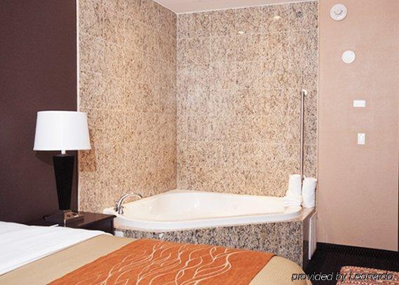 Travelodge By Wyndham Queens 3* New York